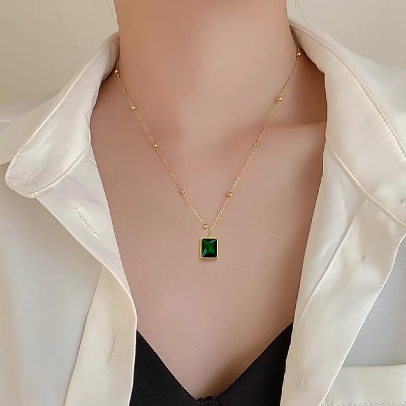 Yimari Birthstone Necklace Green CZ Pendant in Titanium Steel